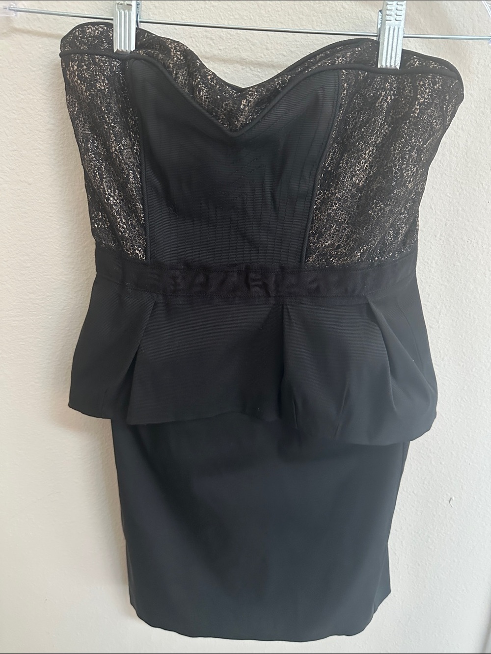 BCBGMaxAzria Black Strapless Peplum Lace Dress